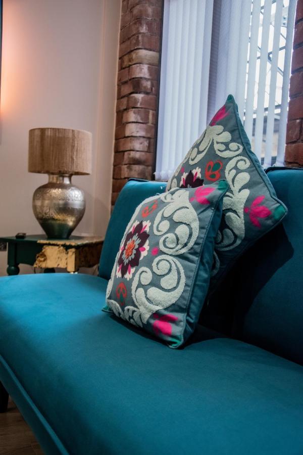 Bv Lush Apartment At Conditioning House Bradford Bradford  Exterior photo