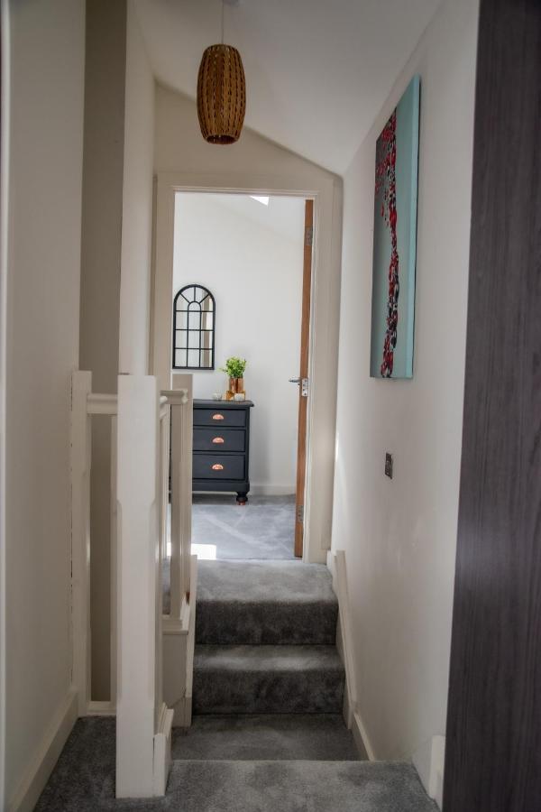 Bv Lush Apartment At Conditioning House Bradford Bradford  Exterior photo